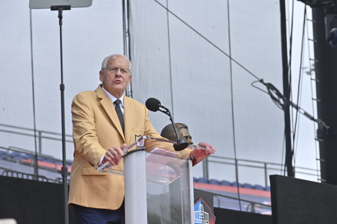 Gradishar enshrined into Hall of Fame | News, Sports, Jobs - The Vindicator